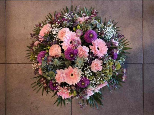 Coussin tons pastels – Image 2