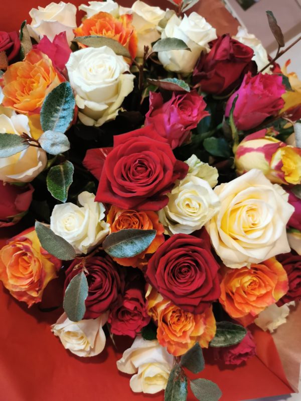 Bouquet rond "Mix de roses"