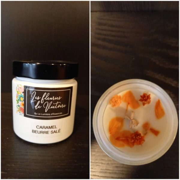 Bougie 40h Parfum Caramel Beurre salé, incrustée de fleurs séchées