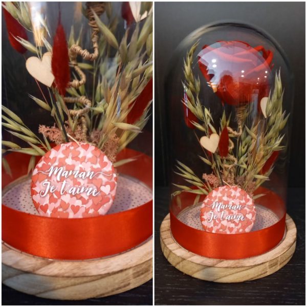 Rose éternelle rouge sous cloche et son aimant décoratif