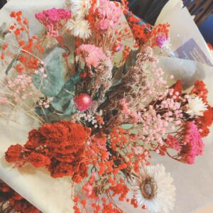 Bouquet de fleurs séchées “Fruits rouge “